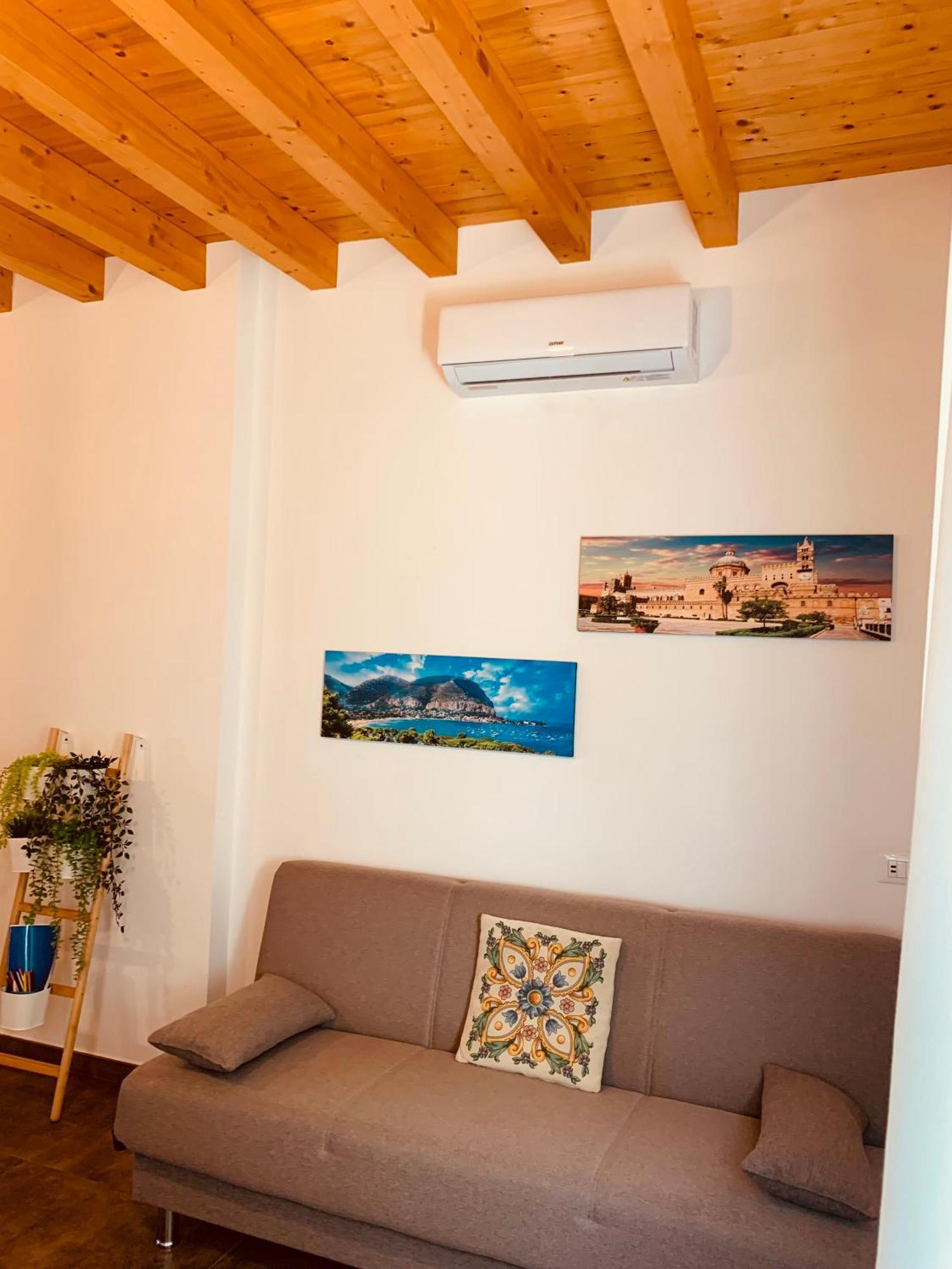 Marine Case Vacanze Palermo Exterior photo